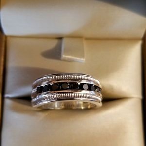 Silver and black diamond ring size 9.5